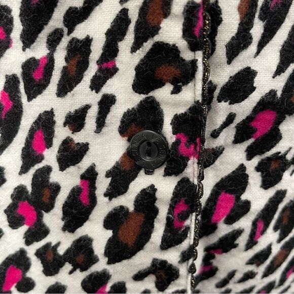 [M] La Senza Pink, White & Black Leopard Print Flannel Button Down Sleep Shirt - Picture 5 of 13